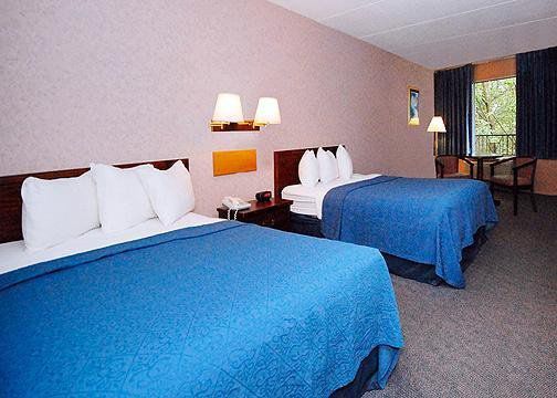 Lancaster Family Resort Smoketown  Rom bilde